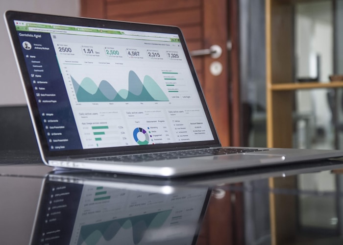 Data analytics dashboard